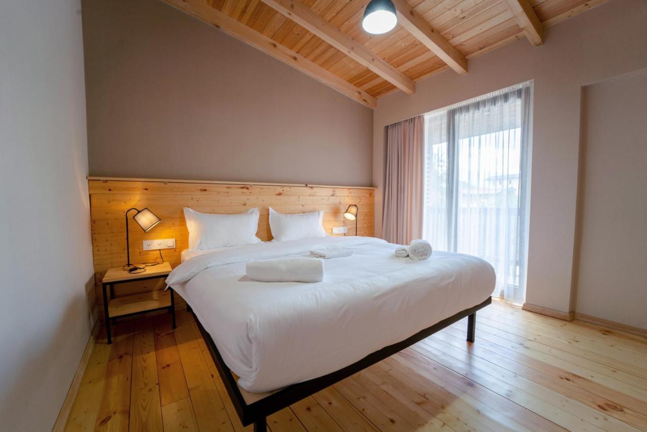 Hotel Lahili Mestia Eksteriør bilde