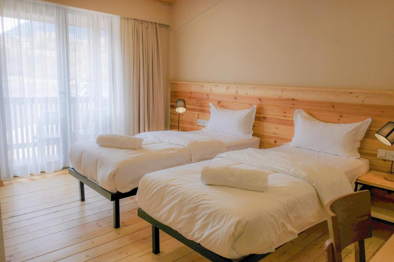 Hotel Lahili Mestia Eksteriør bilde